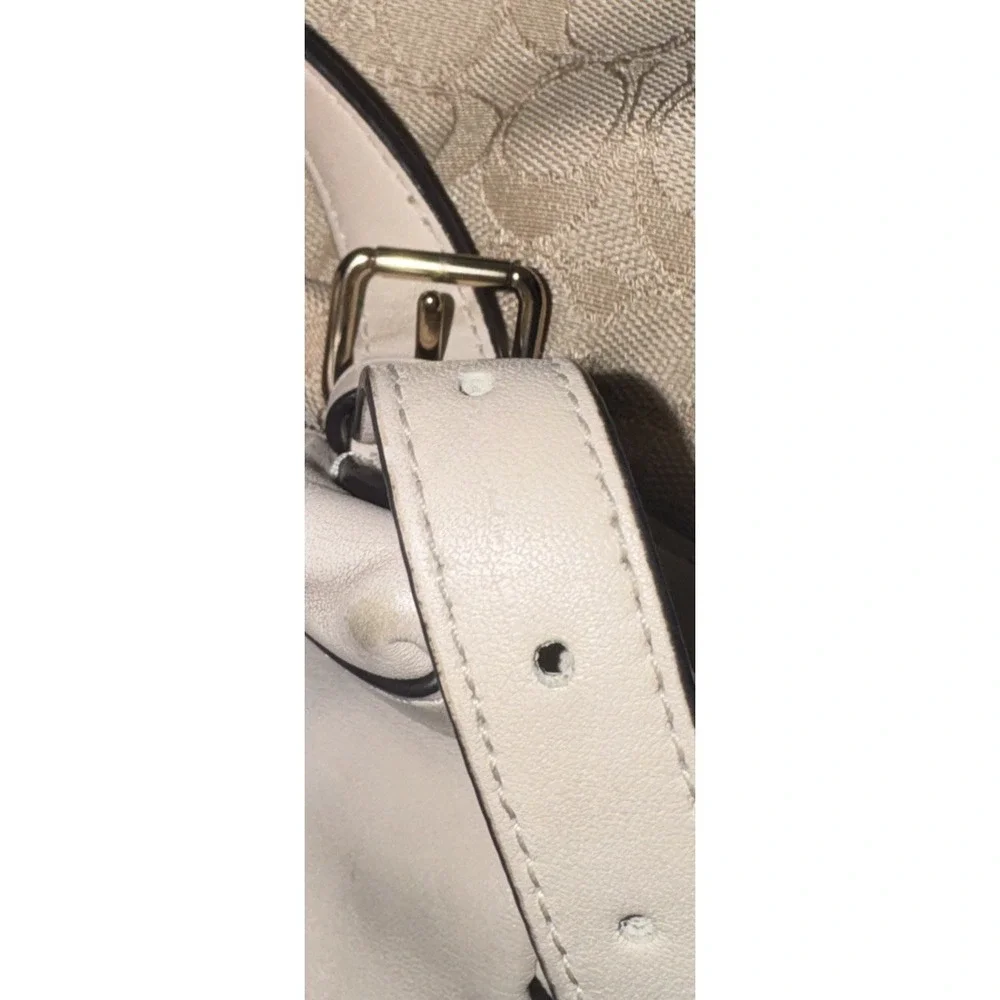Coach signature jacquard